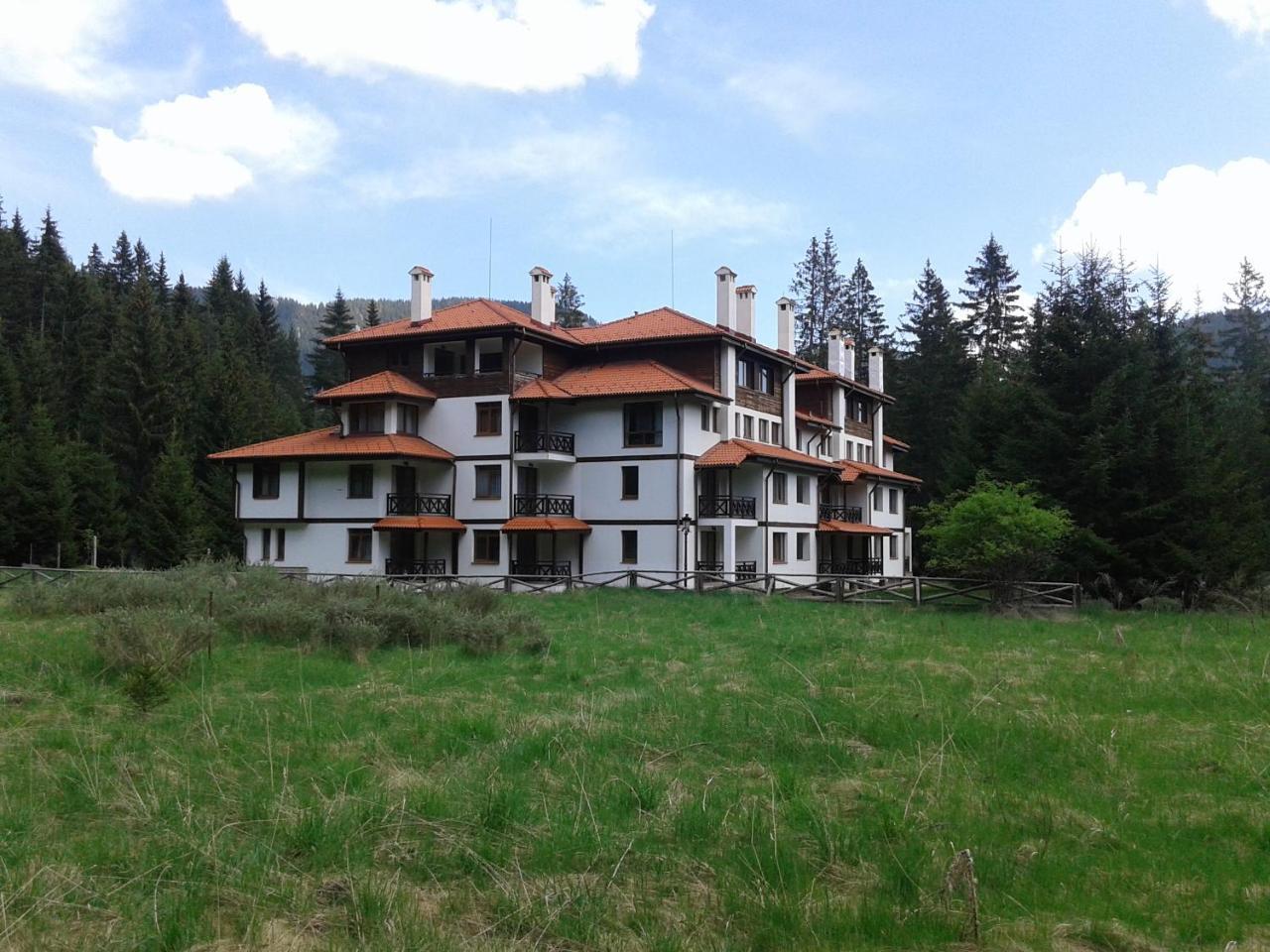 Relax Aпартаменти, Смолянски Езера, Вила Венера, К-С Маунтин Лейк Dış mekan fotoğraf
