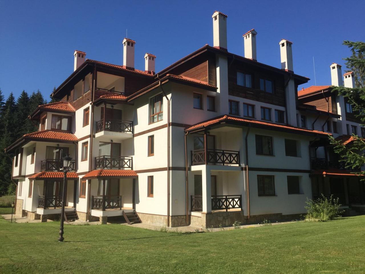 Relax Aпартаменти, Смолянски Езера, Вила Венера, К-С Маунтин Лейк Dış mekan fotoğraf