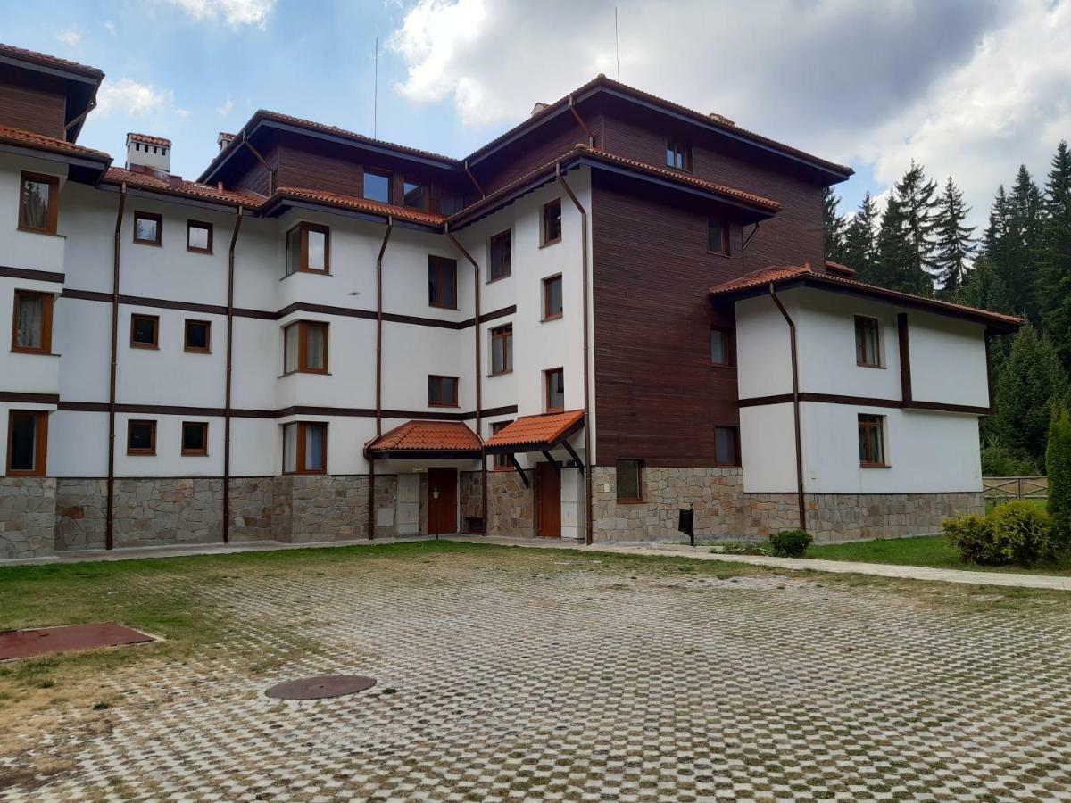 Relax Aпартаменти, Смолянски Езера, Вила Венера, К-С Маунтин Лейк Dış mekan fotoğraf